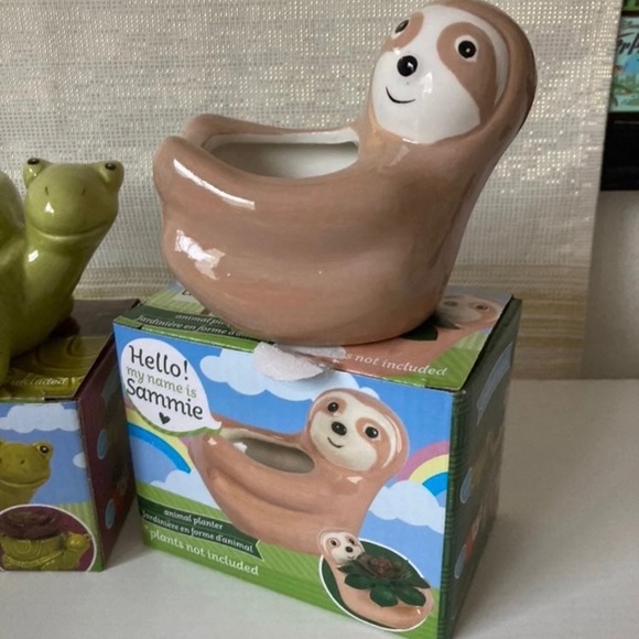 2 plant pots (animals) - Picture 3 of 5